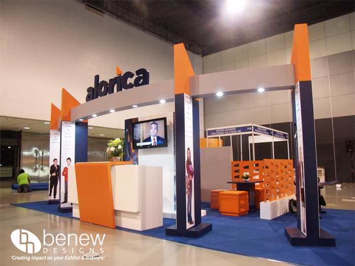 custom exhibit designs